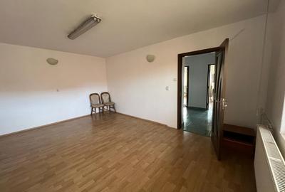 Vanzare casa + teren 800 mp. cartierul Gheorgheni - 3