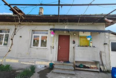 Duplex cu 3 camere cu Canalizare în 1 Mai - 3