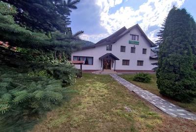 Casă cu 4 camere în Central - 8