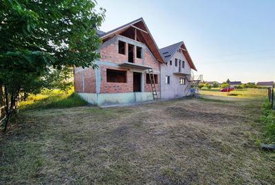 Casă cu 5 camere cu Teren 350 Mp în Lunca Cetățuii - 10