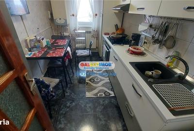 Apartament cu 4 camere decomandat în Central - 2