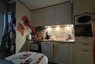 Apartament cu 3 Camere Decomandate - Etaj 1 Zona Obcini - 6