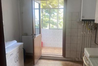 Apartament 2 camere situat in zona Tomis III - 3