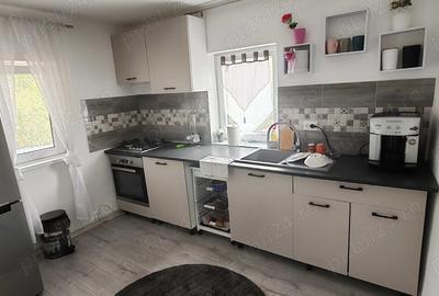 Casa de vanzare la doar 7 km de Mioveni - 2