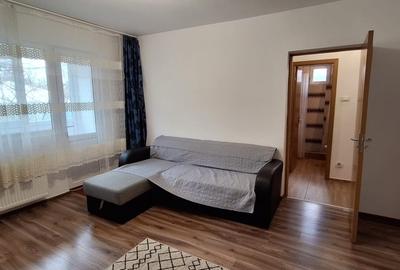 Apartament cu 2 camere decomandat în Drumul Taberei