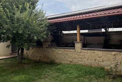 Casă cu 5 camere cu Teren 747 Mp în Urziceni - 2