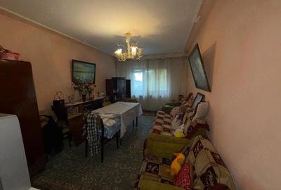 Apartament cu 2 camere decomandat în Central - 4