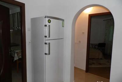 Apartament cu 2 camere decomandat în Canta - 4
