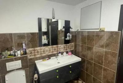 Casă cu 4 camere cu Teren 324 Mp în Unirii