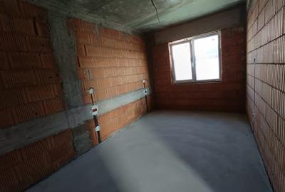 Duplex cu 4 camere cu Canalizare în Valea Lupului - 4