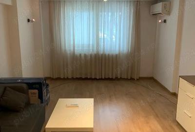 Apartament cu 3 camere semidecomandat în Văcăresti - 2