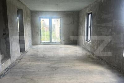 Casă cu 6 camere cu Teren 900 Mp în Central - 4