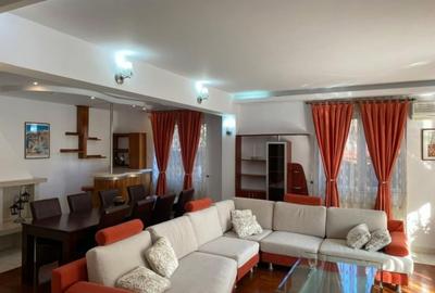 Casă cu 5 camere cu Teren 569 Mp în Băneasa - 9