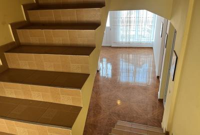Vilă spațioasă în Giulești / Spacious Villa in Giulești - 9