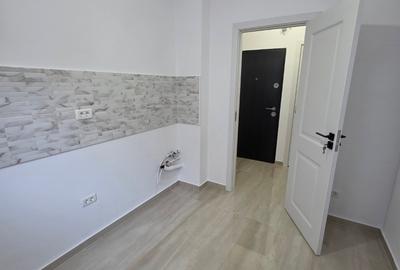 Apartament cu 3 camere semidecomandat în Titan - 3