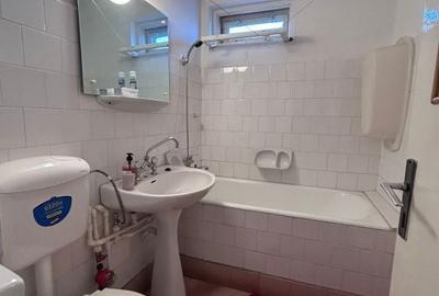 Apartament cu 2 camere semidecomandat în Nicolae Bălcescu