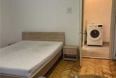 Garsonieră decomandată în Cug