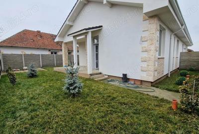 Casă cu Teren 265 Mp în Bucovăț (Remetea Mare) - 5