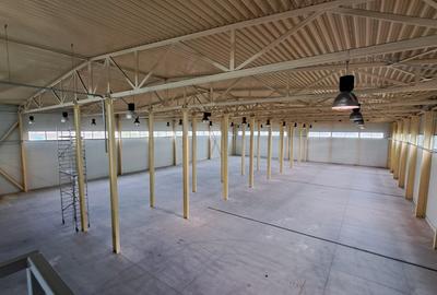 HALA DEPOZITARE CU ETAJ PARTIAL PENTRU BIROURI AMPLASAMENT: OTOPENI - 2