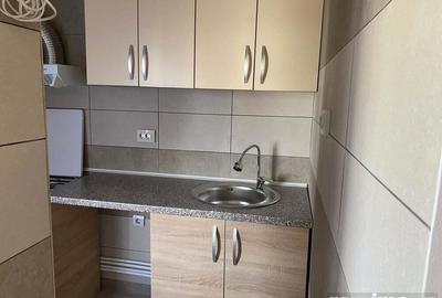 Inchiriez garsoniera zona Medicinei Inchiriez garsoniera zona Medicinei - 2