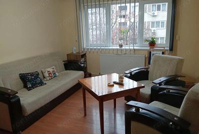 Vand apartament 3 camere zona Dacia etaj 3 centrala termica - 3
