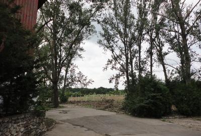 Teren Construcții intravilan de 2800 mp, în Central