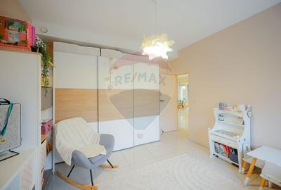 Apartament cu 3 camere decomandat, mobilat în Iorga - 11