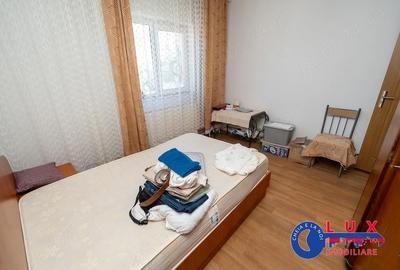Apartament cu 2 camere decomandat în C5 - 5