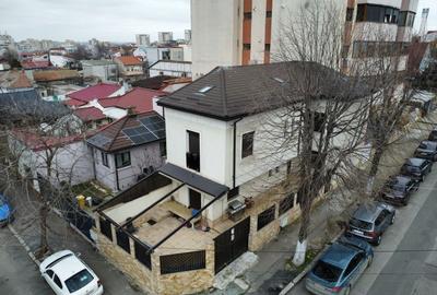 Casă individuală cu 4 camere cu Canalizare în Tomis I - 32