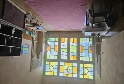 Casă cu 6 camere cu Teren 4000 Mp în Vrani - 3