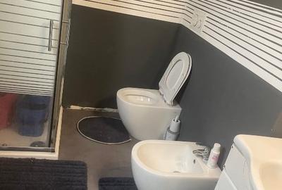 Casă individuală cu 5 camere cu Canalizare în Central - 11