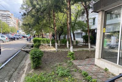 Spațiu comercial, de 80 mp, în Micro 19 - 1