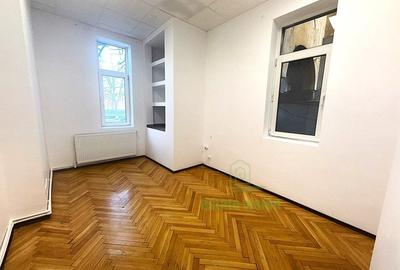 Apartament cu 6 camere decomandat în Cotroceni - 8