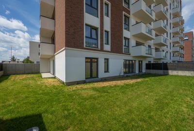 Apartament cu 6 camere decomandat în Nord - 23