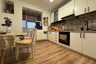 Bloc Izolat.Vedere 2 parti.Priveliste superba.Centrala proprie - 8