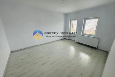 Casă cu Canalizare în Central