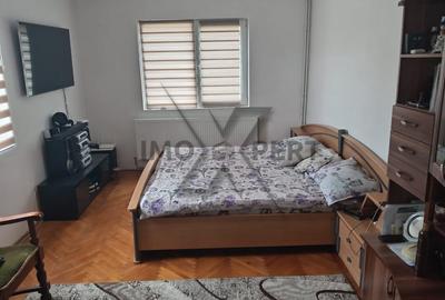 Oferim spre vanzare 2 case individuale intr-o curte generoasa, Mihai Viteazu! - 5