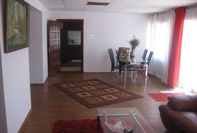Casă individuală cu 5 camere cu Teren 3119 Mp în Trifești - 3