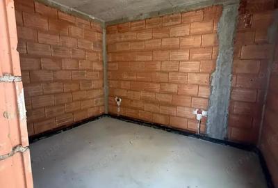 Casă cu 4 camere în Calea Urseni