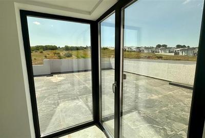 Vila tip duplex de vanzare in Rediu, design mediteranean, panorama catre Dealul Vila tip duplex de vanzare in Rediu, design mediteranean, panorama catre Dealul - 24