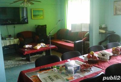 Casă cu 7 camere cu Teren 3700 Mp în Polizești - 7