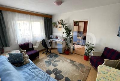 Apartament cu 2 camere semidecomandat, mobilat în Vasile Aaron - 3