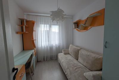 Apartament cu 3 camere semidecomandat în Zimbru - 6