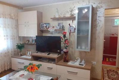 Vanzare Apart. 2 cam. cf.2, parter, mobilat si utilat la cheie, zona Obor - aproape de Market-Profi - 2