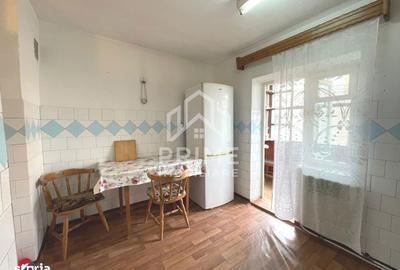 Apartament cu 3 camere în Cetate - 2