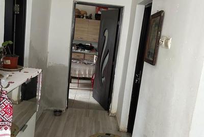 Casă cu Teren 400 Mp în Central - 2