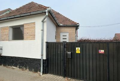 Casă cu 2 camere cu Teren 58 Mp în Șelimbăr - 1