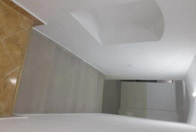 Spațiu comercial, de 70 mp, în Central