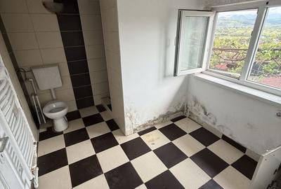 Casă cu 3 camere în Deve - 5