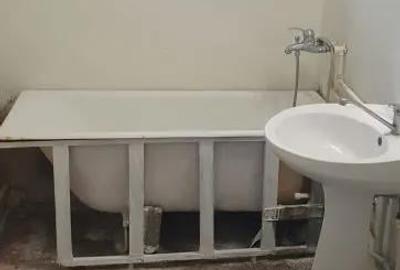 Apartament cu 3 camere semidecomandat în Cina - 1